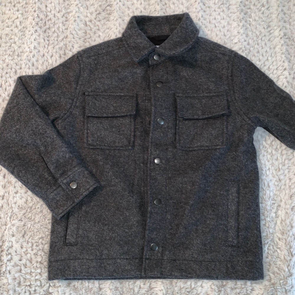⭐️3/$30⭐️ EUC Old Navy boys jacket size M